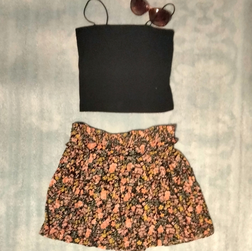 American Eagle mini skirt & top size M
